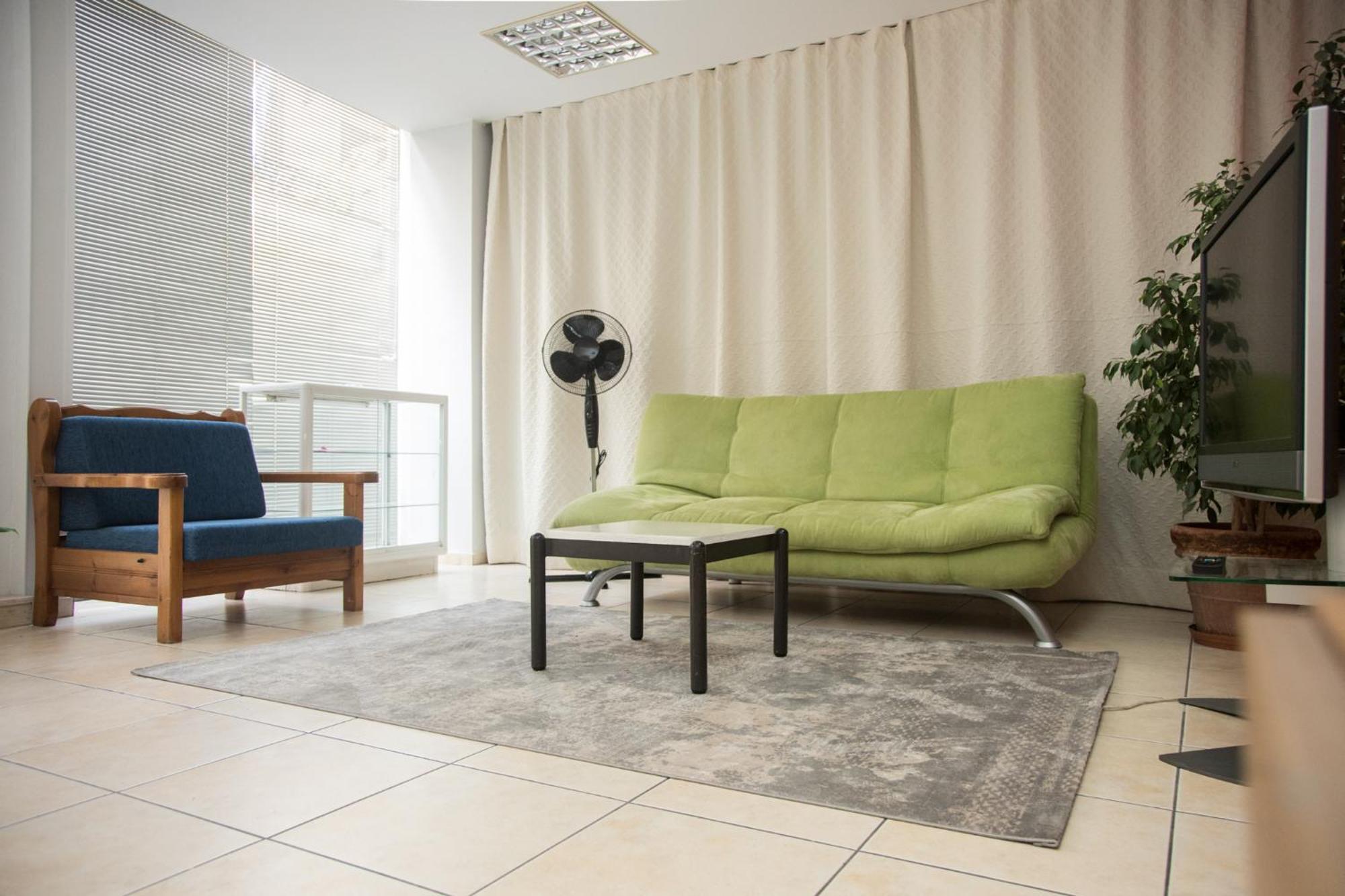 Comfort 2 Minutes From The Metro Athene Buitenkant foto